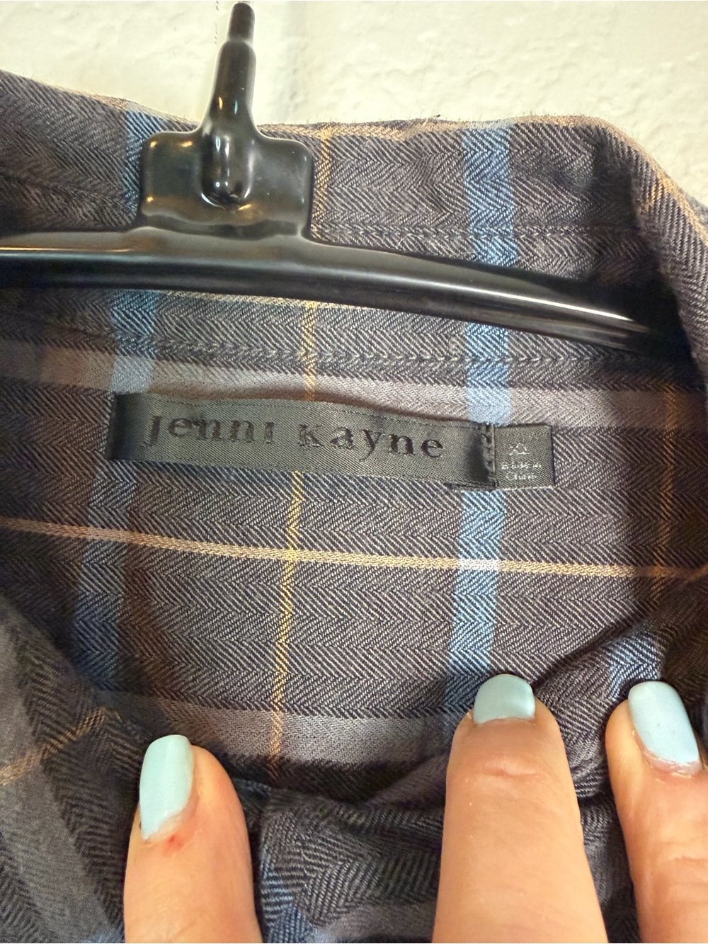 Jenni Kayne Lightweight Gray Plaid Flannel Boyfriend Button-Down Shirt, Size XL - Picture 4 of 6